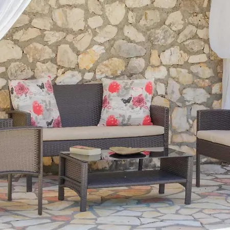 Marina Epavlis Villa