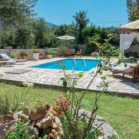 Marina Epavlis Villa *